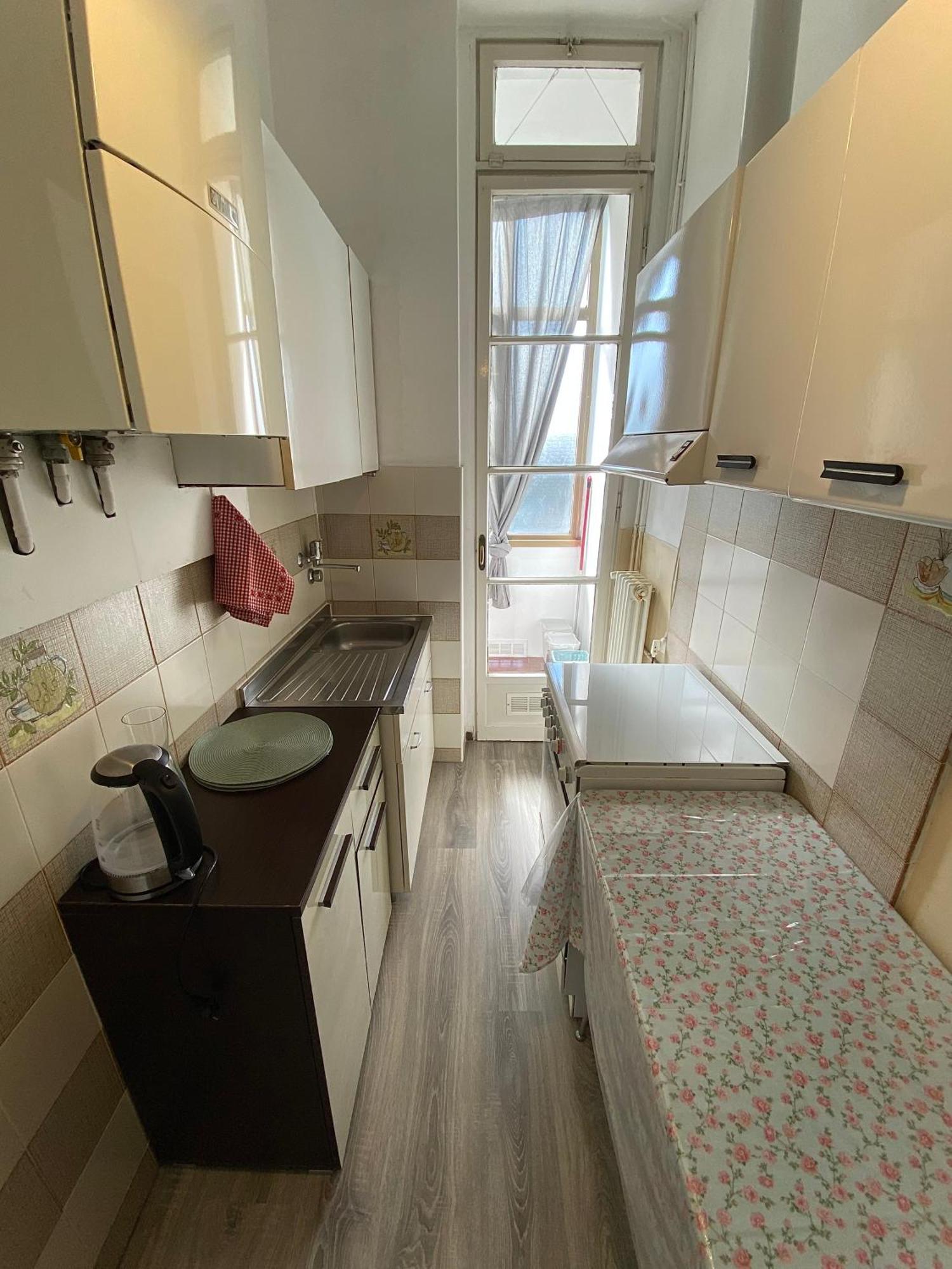 Casa Sara Como Lake Parcheggio Interno Privato Cernobbio Bagian luar foto