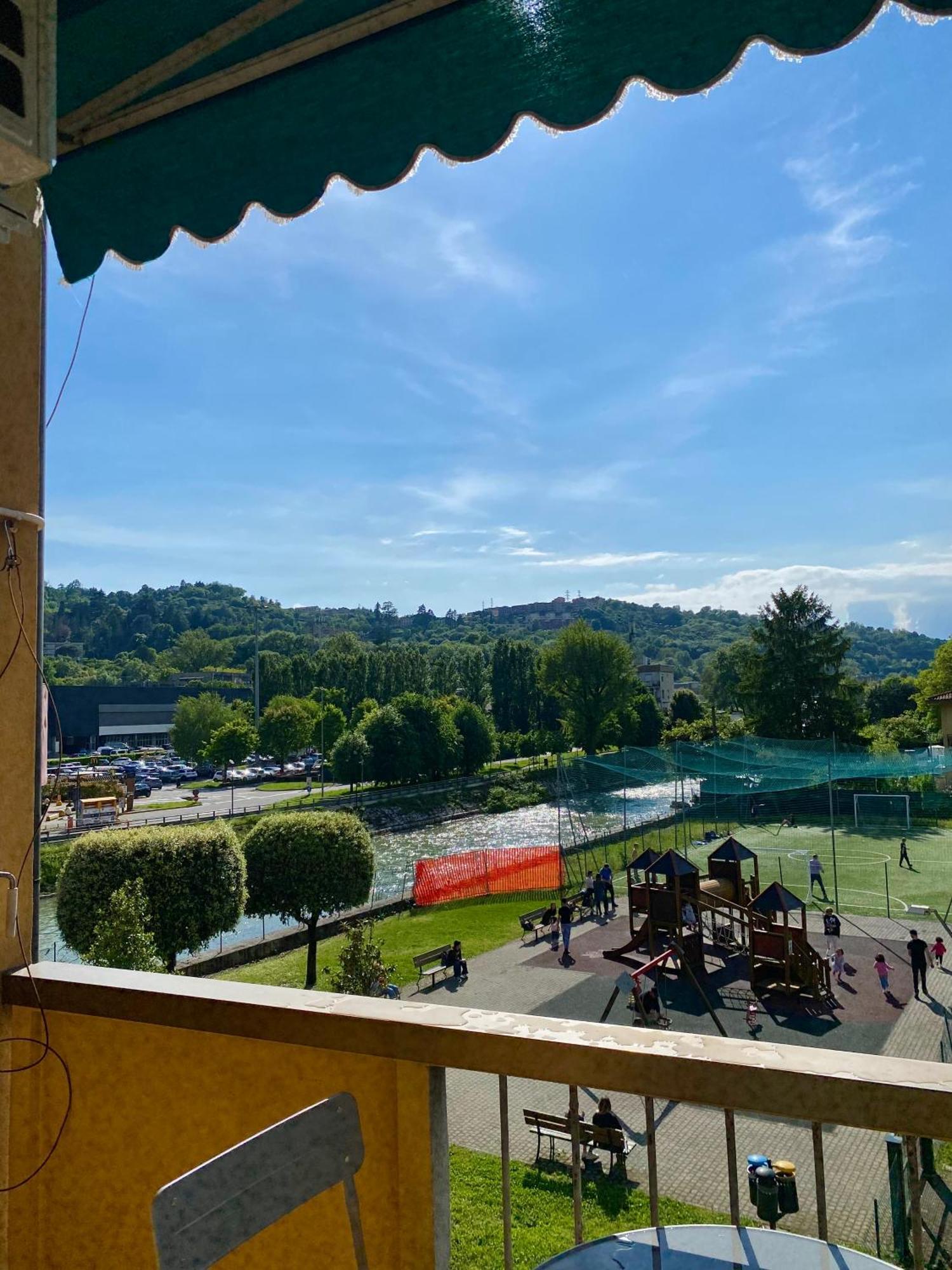 Casa Sara Como Lake Parcheggio Interno Privato Cernobbio Bagian luar foto